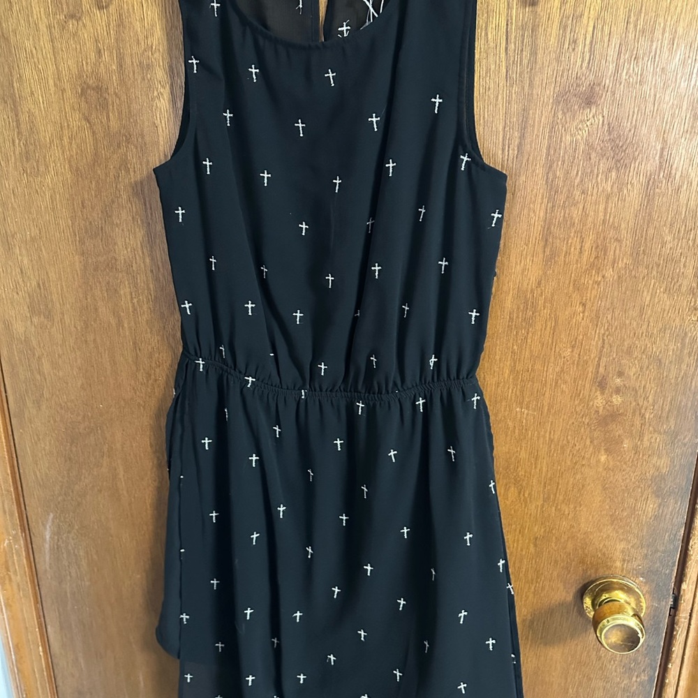 Black Sleeveless Dress with Cross Pattern